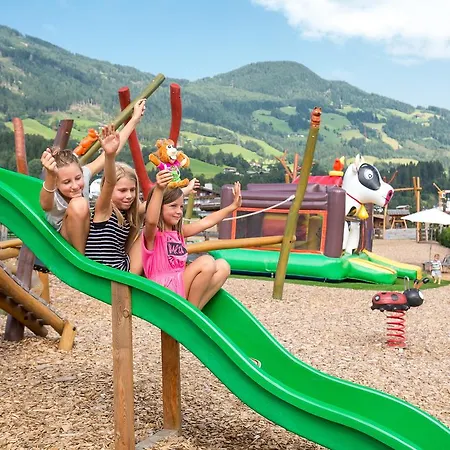 Alpina Zillertal . Family Lifestyle Kinderhotel Hotel 4*