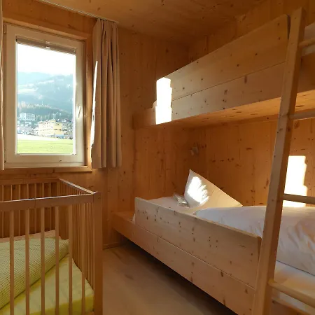 Alpina Zillertal . Family Lifestyle Kinderhotel Fuegen