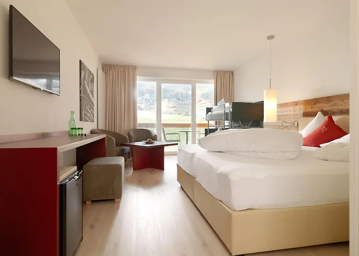 Alpina Zillertal . Family Lifestyle Fügen